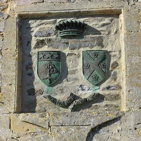 La Grande Rocque Vila Airel
